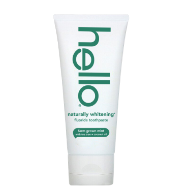 naturally whitening fluoride toothpaste